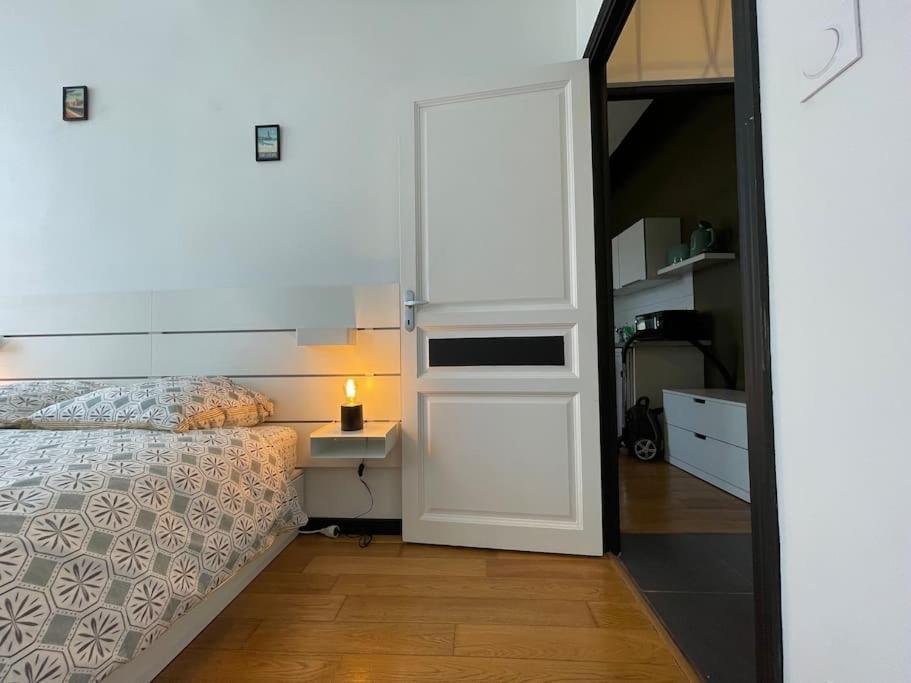 L'Appartement Tomey Avec Parking Carcassonne Extérieur photo