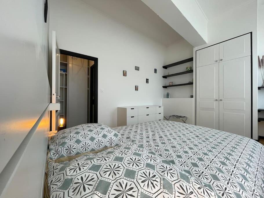 L'Appartement Tomey Avec Parking Carcassonne Extérieur photo